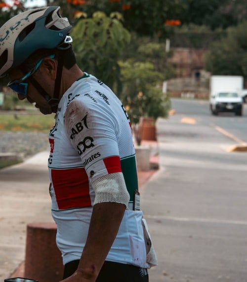 Vuelta Chapala rider